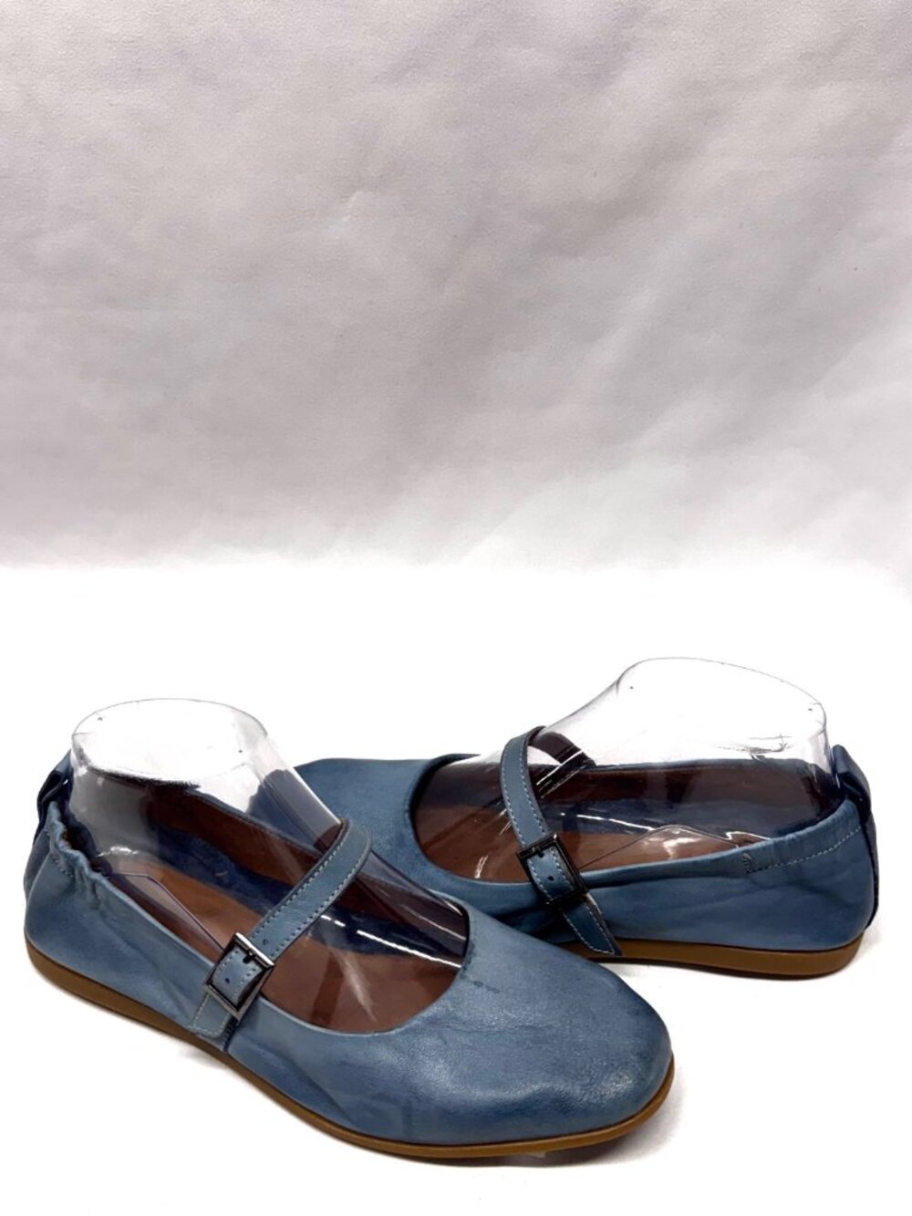 MIZ MOOZ  WOMEN'S  RUCHED ELASTIC BACK LEATHER FLATS BLUE 37EU / 7US T-213